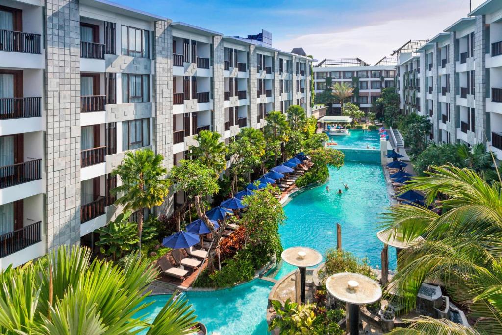 Courtyard Bali Seminyak Resort Hotel
