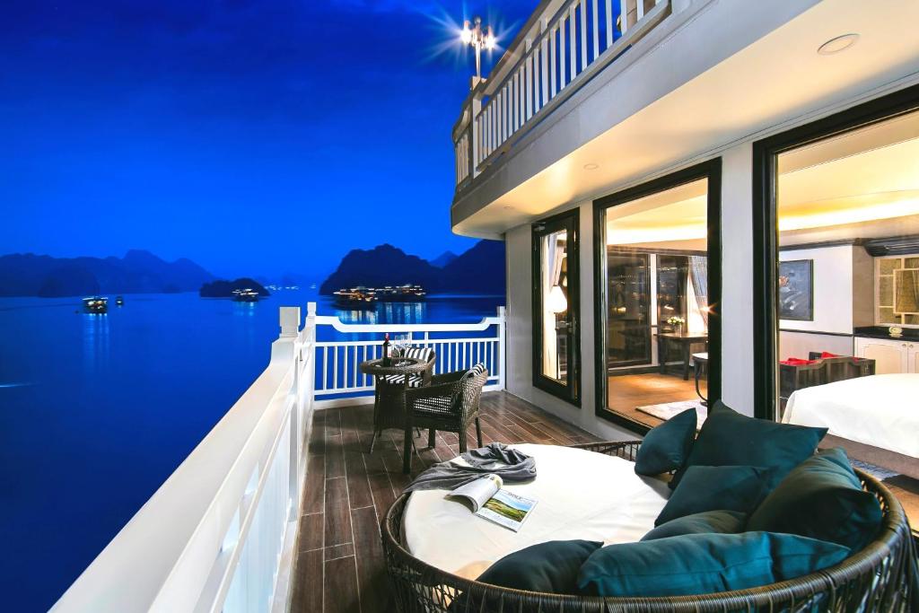 Le Journey Halong Bay Cruises