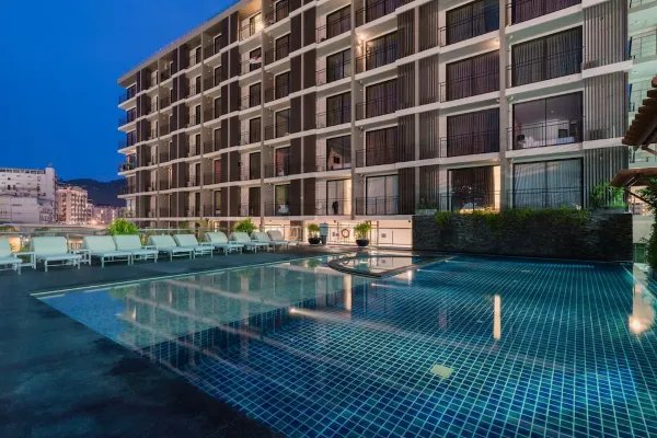 New Square Patong Hotel